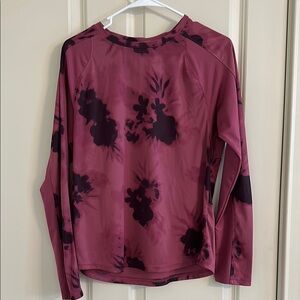 Under Armour Iso-Chill Long Sleeve Women's Top